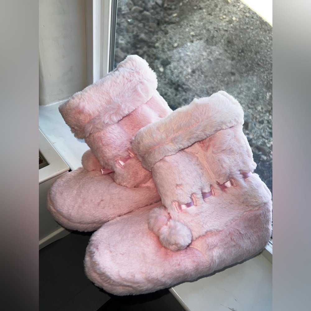 Pajama slippers